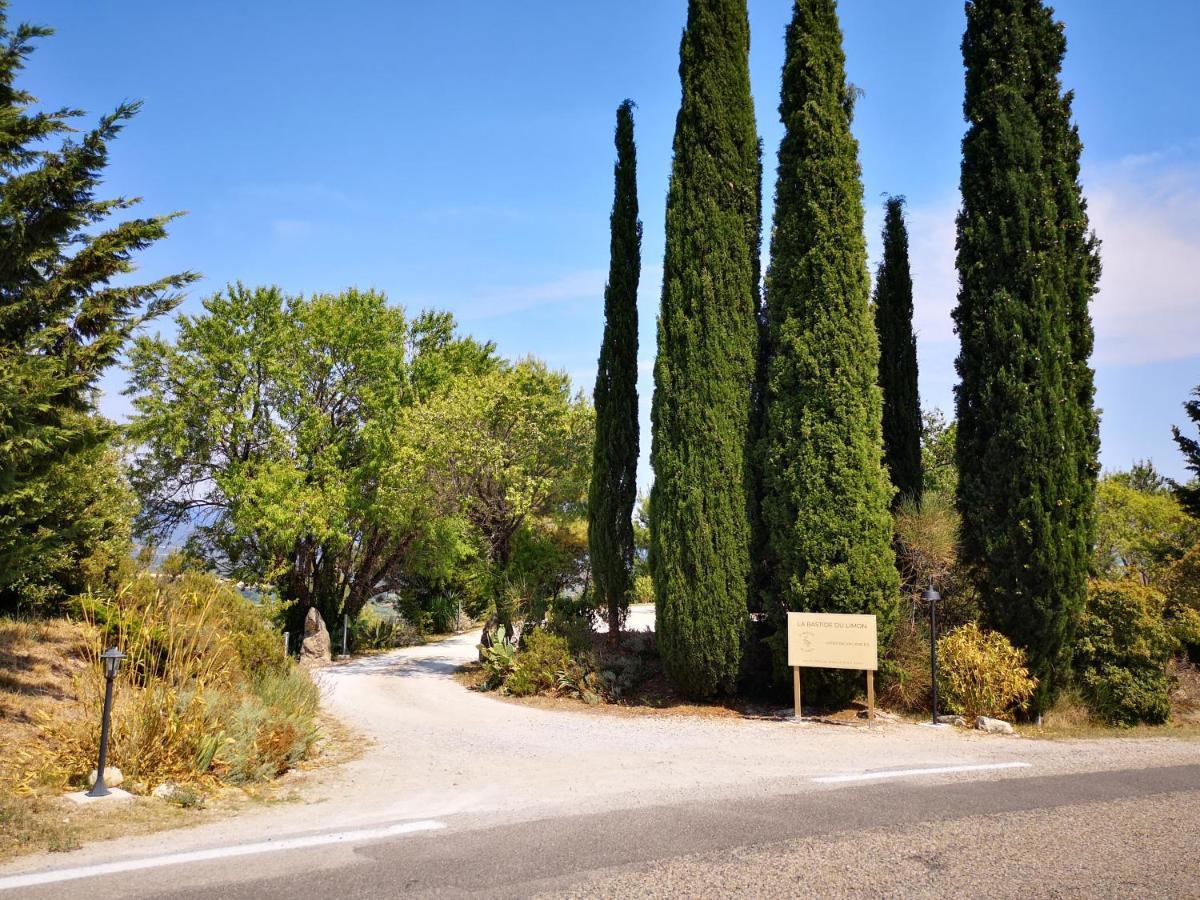 Aparthotel La Bastide Du Limon Mormoiron Exterior foto